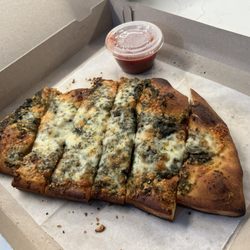 Broomelli Boys Pizzeria - Pestostyx