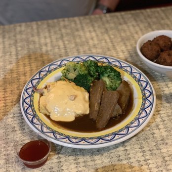 Pearl’s - Cajun/Creole Near Me - Elk Rapids, Michigan