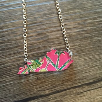 Rose & Lime - Kentucky acrylic state cutout necklace. - Women's Clothing Near Me - Lexington, Kentucky Rose & Lime - Kentucky acrylic state cutout necklace. - Women's Clothing Near Me - Lexington, Kentucky