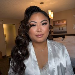 Catch 22 Salon and Boutique