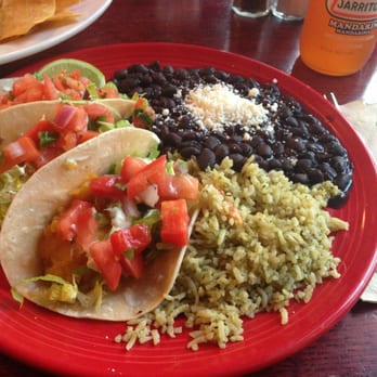 Pecado Bueno - Taco platter - Mexican Near Me - Seattle, Washington