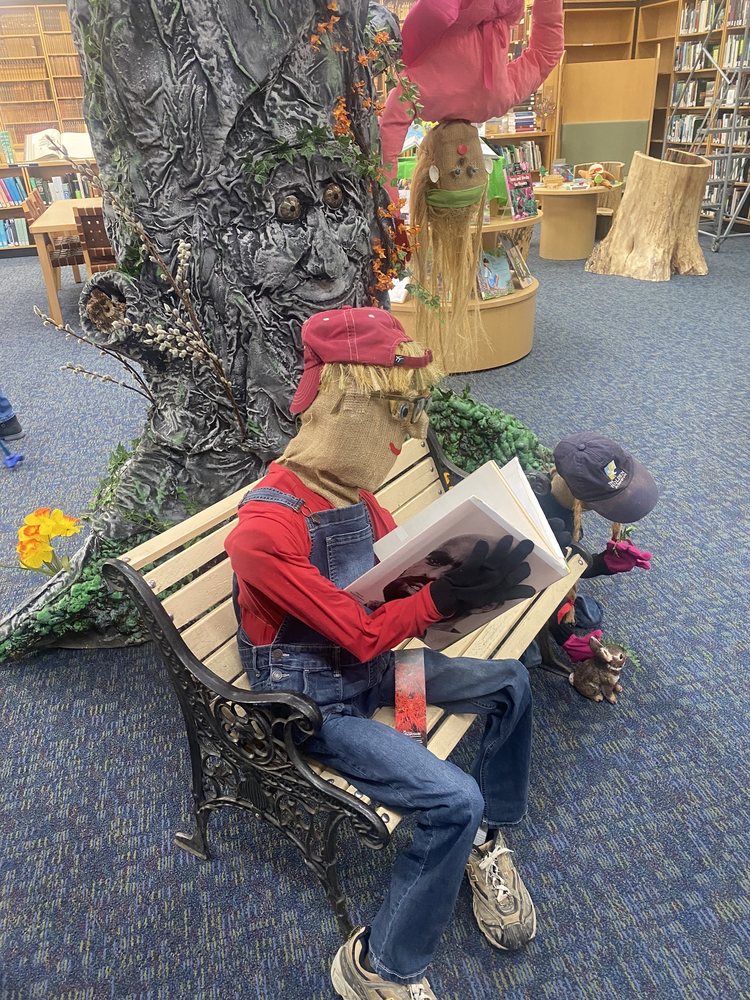 WARREN H. CORNING LIBRARY 11 Photos 9550 Sperry Rd, Kirtland, Ohio