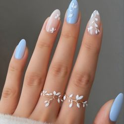 D Nails - Manicure