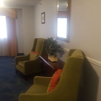 Capital Plaza Hotel - Hotels Near Me - Frankfort, Kentucky Capital Plaza Hotel - Hotels Near Me - Frankfort, Kentucky