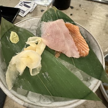 Thrive - Sashimi yellowtail and salmon - Cocktail Bars Near Me - Orlando, Florida Thrive - Sashimi yellowtail and salmon - Cocktail Bars Near Me - Orlando, Florida
