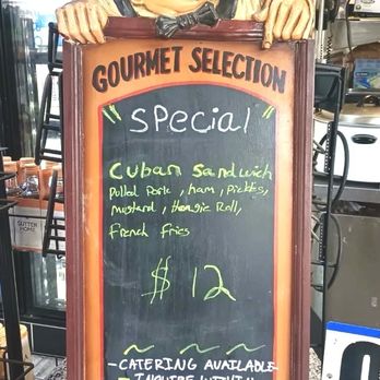 Spanglish Eatery - $12 Cubano special! - Salad Near Me - Fullerton, California Spanglish Eatery - $12 Cubano special! - Salad Near Me - Fullerton, California