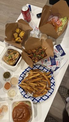 PSY Street Kitchen by null