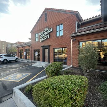 The Old Spaghetti Factory - Italian Near Me - Phoenix, Arizona