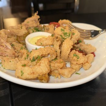 Locale Italian Kitchen - Crispy Fried Calamari - Italian Near Me - Las Vegas, Nevada