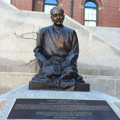 College of the Holy Cross by null