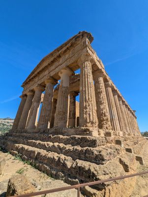 Temple of Heracles by null