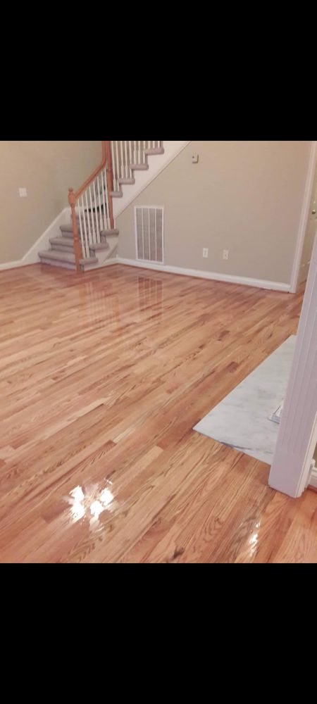 Slide of Michael's Home Improvement & Hardwood