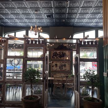 Dragon's Den Books - Bookstores Near Me - Arcadia, Florida
