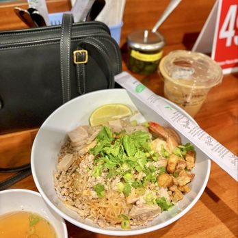 Lunette - Dry noodles - Cambodian Near Me - San Francisco, California
