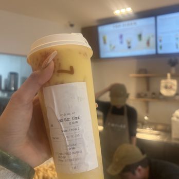 7 Miles Tea Lab - Mango pomelo - Bubble Tea Near Me - Chino, California