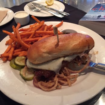Yard House - Steak sandwich - Bars Near Me - Pasadena, California Yard House - Steak sandwich - Bars Near Me - Pasadena, California