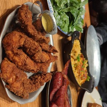 The Rustic - Brunch - Bars Near Me - Houston, Texas