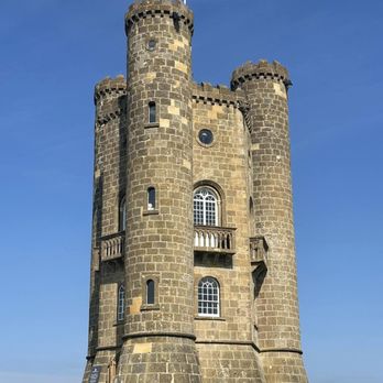 Broadway Tower Country Park - Parks Near Me - Broadway, WOR