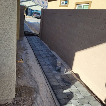 Lakeview Patio - Paver walkway to front yard - Landscaping Near Me - Las Vegas, Nevada Lakeview Patio - Paver walkway to front yard - Landscaping Near Me - Las Vegas, Nevada