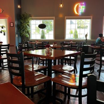 Colossal Restaurant - Seating - Mexican Near Me - Wharton, New Jersey