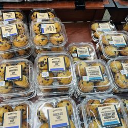 Walmart Supercenter - Muffins