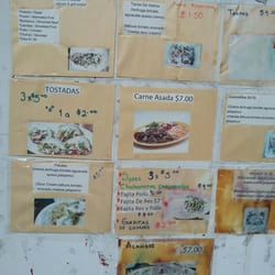 Tienda El Paisano - Food truck menu out front