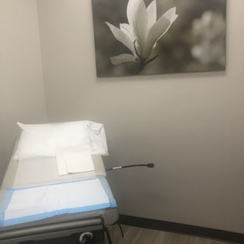 LILAC OB-GYN - Updated February 2025 - 103 Reviews - 655 S Dobson Rd ...