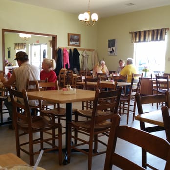 Your Family Restaurant - Nice comfortable dining room. - Breakfast & Brunch Near Me - Kenna, West Virginia Your Family Restaurant - Nice comfortable dining room. - Breakfast & Brunch Near Me - Kenna, West Virginia