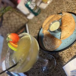 Mofongo Steakhouse Seafood Bar & Grill - Margarita & crab empanadas