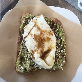 Bistro 562 & Coffee House - Avocado Toast - Coffee & Tea Near Me - Gallatin, Tennessee