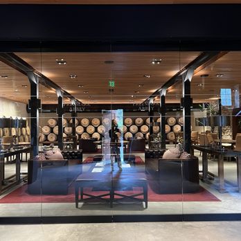 Freemark Abbey Winery - Members only tasting room - Wineries Near Me - Saint Helena, California