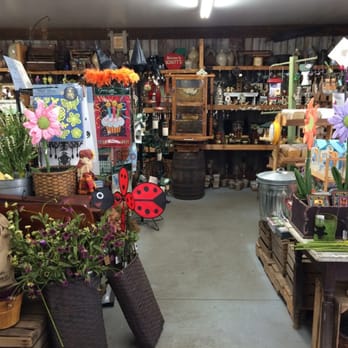 Schutt's Apple Mill - The store - Fruits & Veggies Near Me - Webster, New York
