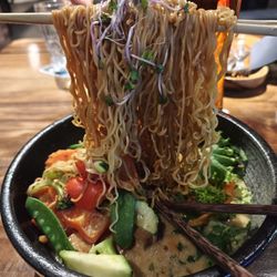 Buddha Bowl - Flying Nudles Bowl