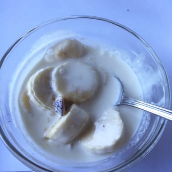 La Maison Cafe - Bananas in cream with hazelnuts. Nice touch. - Breakfast & Brunch Near Me - Newport, Oregon La Maison Cafe - Bananas in cream with hazelnuts. Nice touch. - Breakfast & Brunch Near Me - Newport, Oregon