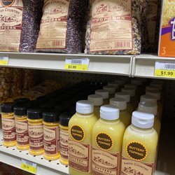 Atwoods Ranch & Home Supply - Great variety