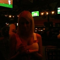 Hooters