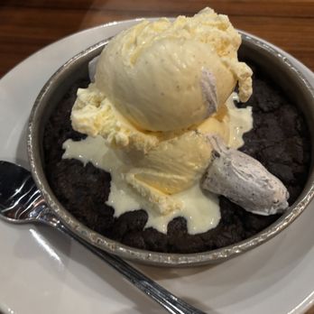 BJ's Restaurant & Brewhouse - cookies n cream pizookie - American Near Me - Cupertino, California BJ's Restaurant & Brewhouse - cookies n cream pizookie - American Near Me - Cupertino, California