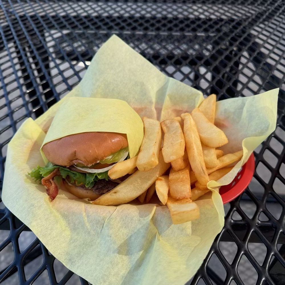 Fair Oaks Burger - Fair Oaks burger combo. - Burgers Near Me - Altadena, California Fair Oaks Burger - Fair Oaks burger combo. - Burgers Near Me - Altadena, California