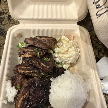 Joey's Kitchen Napili - Beef ribs - Filipino Near Me - Lahaina, Hawaii