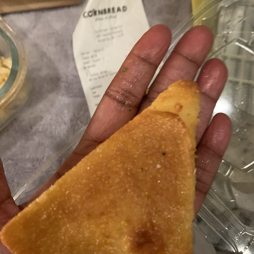 Cornbread Brooklyn - Sugar bread - Soul Food Near Me - Brooklyn, New York Cornbread Brooklyn - Sugar bread - Soul Food Near Me - Brooklyn, New York