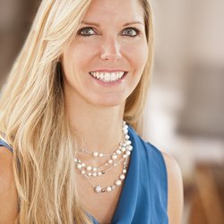 Pam MacPherson - @properties Christie's International - Pam MacPherson