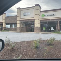 China Grill - Store front