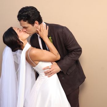 Tipsy Twins Photobooth - Photo Booth Rentals Near Me Tipsy Twins Photobooth - Photo Booth Rentals Near Me