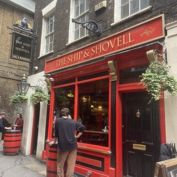 The Ship & Shovell - Pubs Near Me - London, XGL The Ship & Shovell - Pubs Near Me - London, XGL