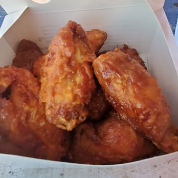 Bonchon Pleasanton - Small Combo - 3 drumsticks & 6 wings - Chicken Wings Near Me - Pleasanton, California Bonchon Pleasanton - Small Combo - 3 drumsticks & 6 wings - Chicken Wings Near Me - Pleasanton, California
