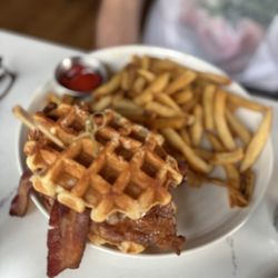 The Patio on Broadway - Providence - Chicken & Waffle