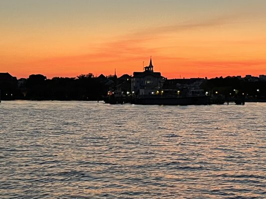 Photo of Sandlapper Water Tours - Charleston, SC, US. Sunset Harbour cruise - Carolina yacht club