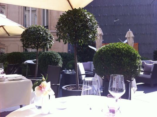 Hôtel Barrière Le Fouquet's by null