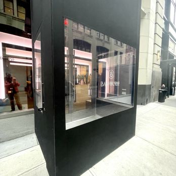 Bathhouse - Flatiron - Entrance - Saunas Near Me - New York, New York Bathhouse - Flatiron - Entrance - Saunas Near Me - New York, New York