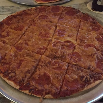 Riley's Pub - Pizza - a little overdone. - Irish Near Me - Saint Louis, Missouri Riley's Pub - Pizza - a little overdone. - Irish Near Me - Saint Louis, Missouri
